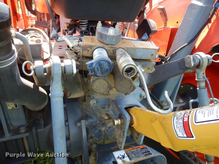 image for item DL3331 Kubota M7040  MFWD tractor