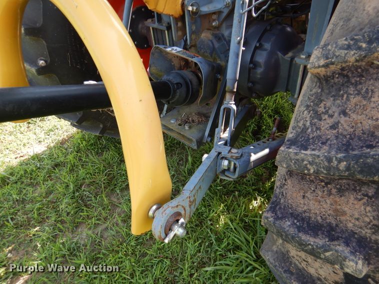 image for item DL3331 Kubota M7040  MFWD tractor