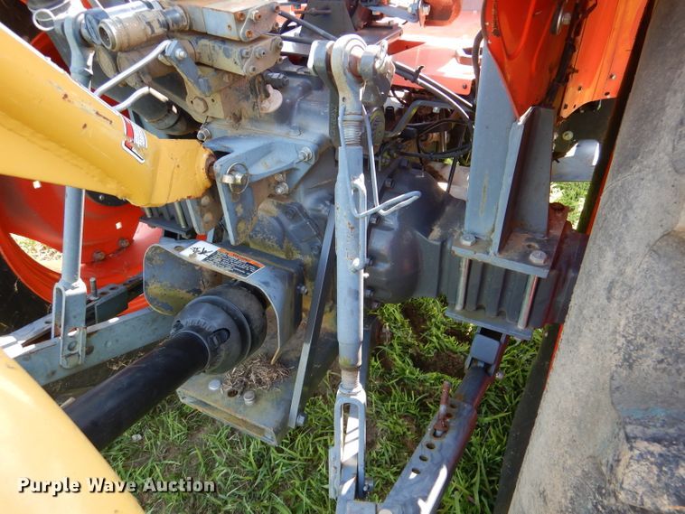 image for item DL3331 Kubota M7040  MFWD tractor