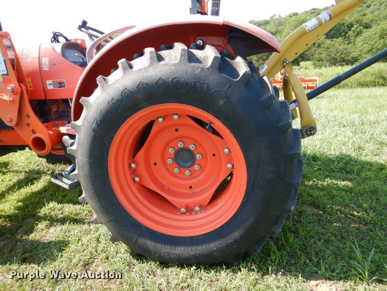 image for item DL3331 Kubota M7040  MFWD tractor