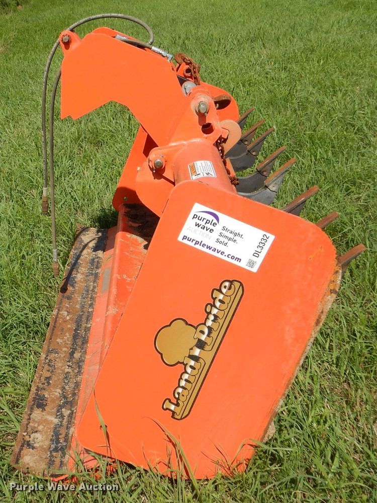 image for item DL3332 Kubota HRL3578  78"W box blade
