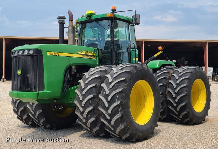 image for item DM8744 2002 John Deere 9320  4WD tractor