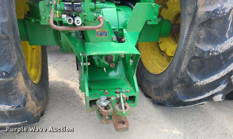 image for item DM8744 2002 John Deere 9320  4WD tractor