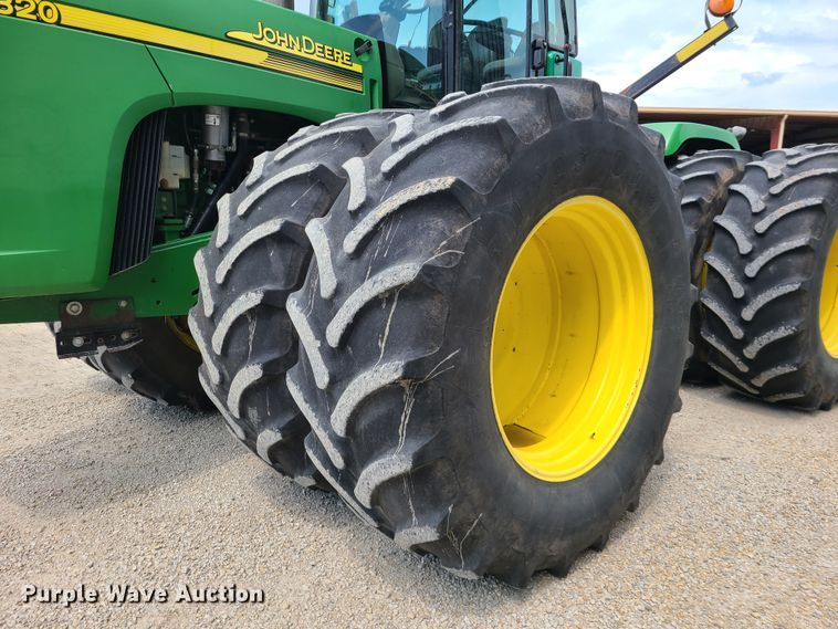 image for item DM8744 2002 John Deere 9320  4WD tractor