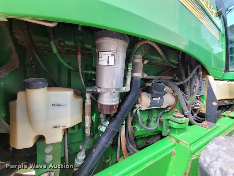 image for item DM8744 2002 John Deere 9320  4WD tractor