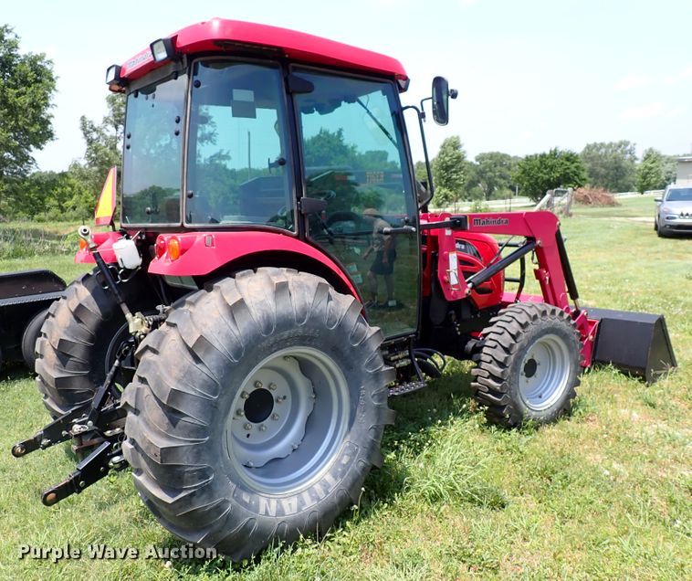 image for item DN1754 2012 Mahindra 6110ST  MFWD tractor