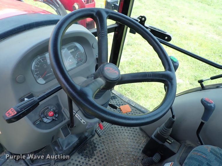image for item DN1754 2012 Mahindra 6110ST  MFWD tractor