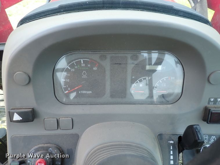 image for item DN1754 2012 Mahindra 6110ST  MFWD tractor