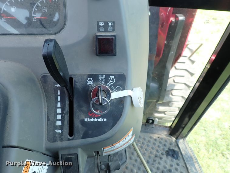 image for item DN1754 2012 Mahindra 6110ST  MFWD tractor