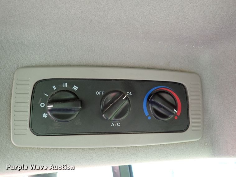 image for item DN1754 2012 Mahindra 6110ST  MFWD tractor