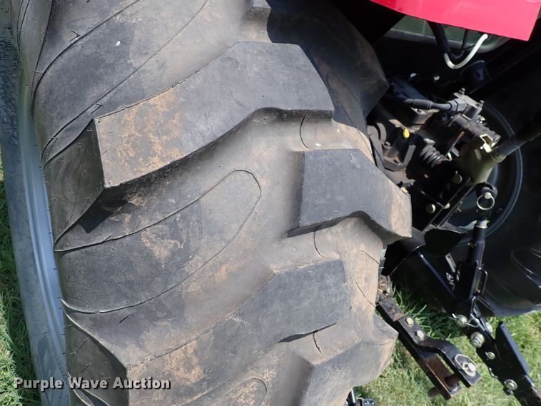 image for item DN1754 2012 Mahindra 6110ST  MFWD tractor