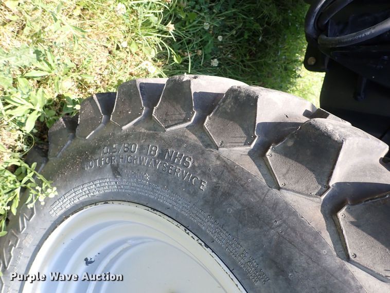 image for item DN1754 2012 Mahindra 6110ST  MFWD tractor