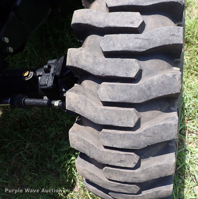 image for item DN1754 2012 Mahindra 6110ST  MFWD tractor