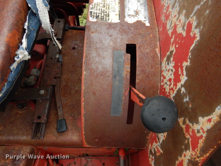 image for item HI9154 International Hydro 84  tractor