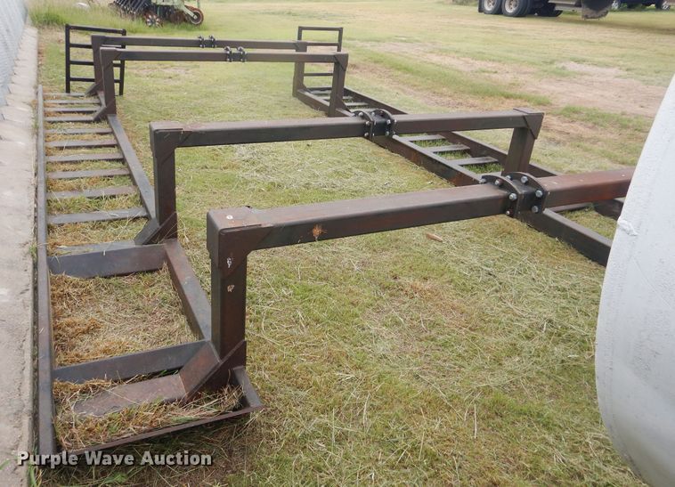 image for item HI9217 Sprayer trailer cradle