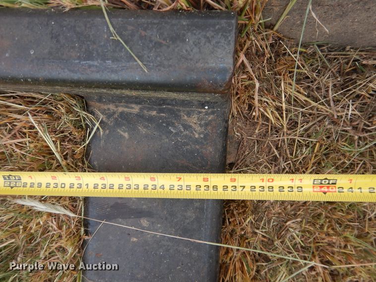 image for item HI9217 Sprayer trailer cradle