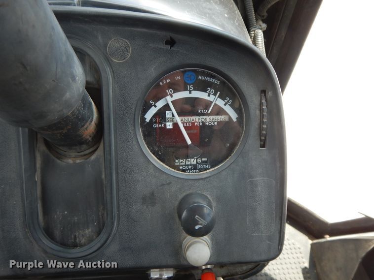 image for item HP9563 1976 John Deere 4430  tractor