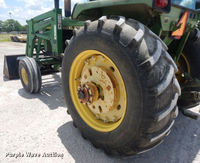 image for item HP9563 1976 John Deere 4430  tractor