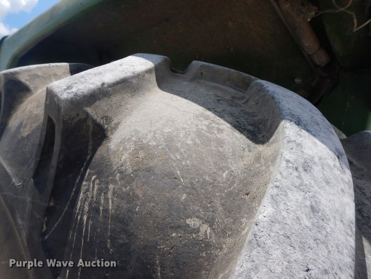 image for item HP9563 1976 John Deere 4430  tractor