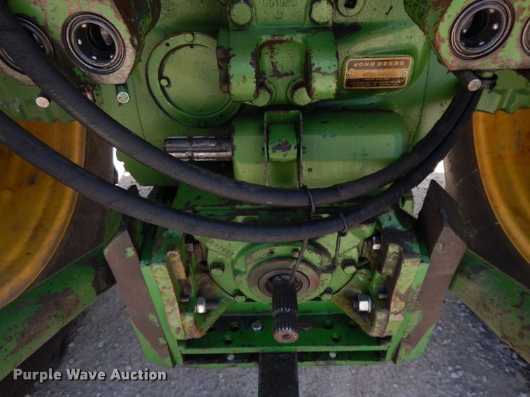 image for item HP9563 1976 John Deere 4430  tractor