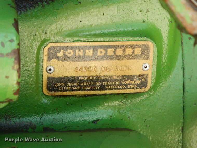 image for item HP9563 1976 John Deere 4430  tractor