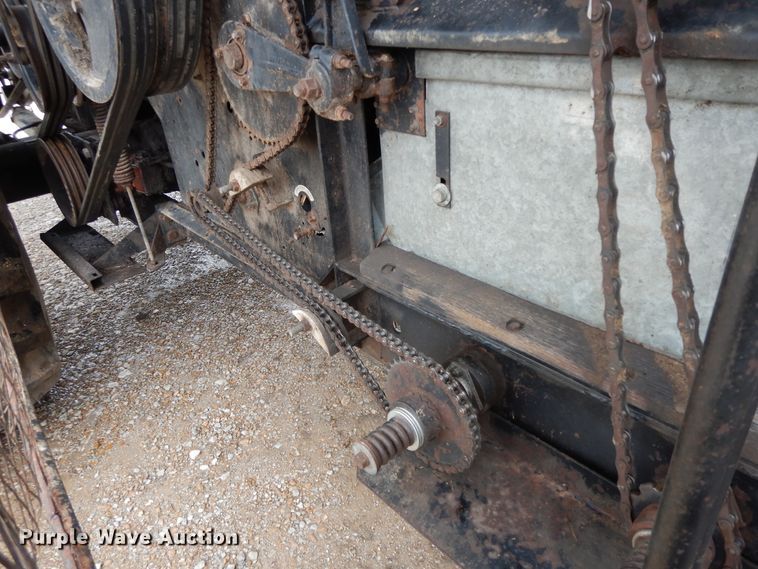 image for item HP9638 1980 Gleaner L2  combine