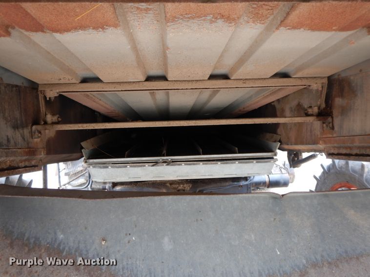 image for item HP9638 1980 Gleaner L2  combine