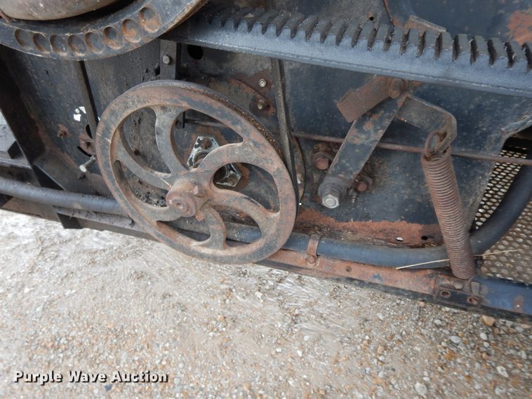 image for item HP9638 1980 Gleaner L2  combine