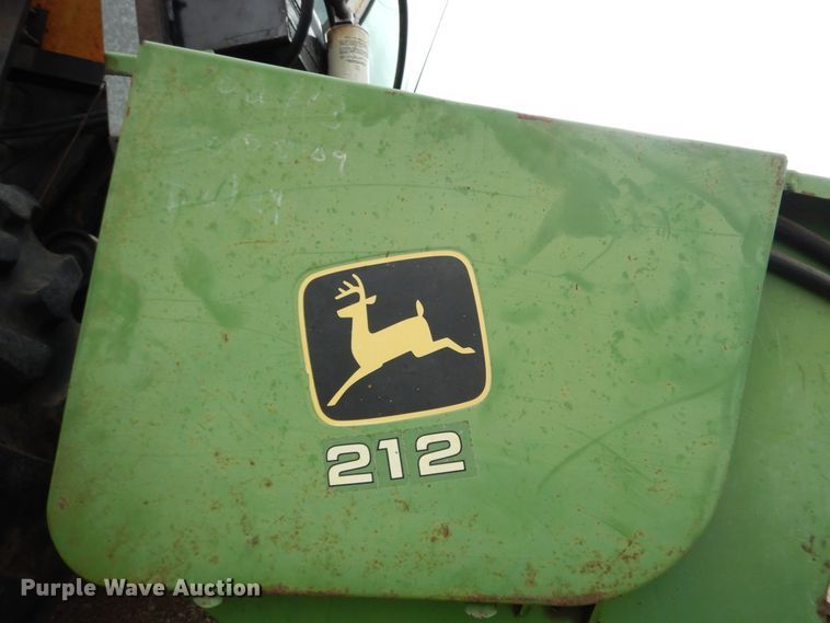 image for item HP9638 1980 Gleaner L2  combine
