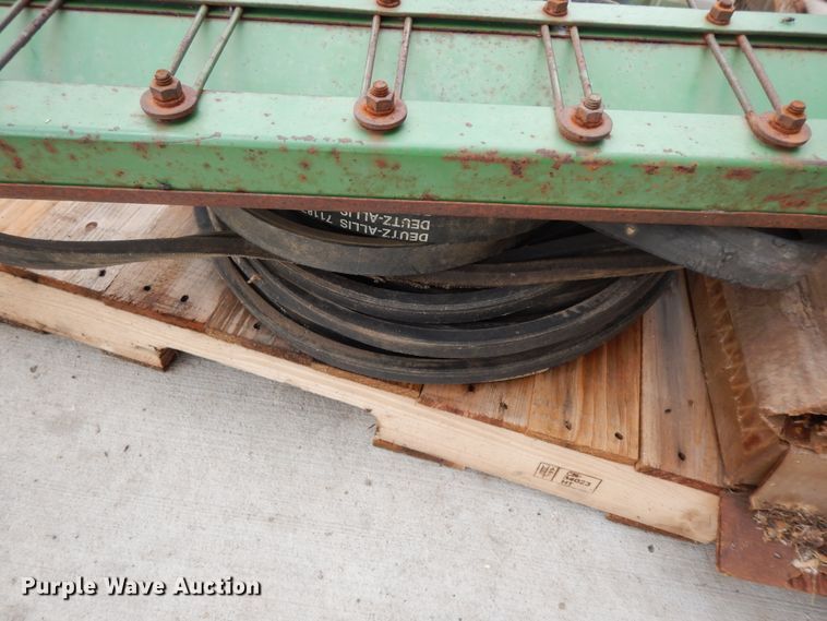 image for item HP9638 1980 Gleaner L2  combine