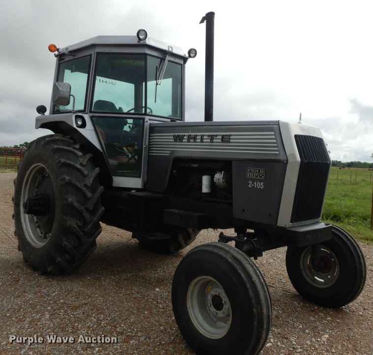 image for item HP9640 1977 White 2-105 Field Boss  tractor