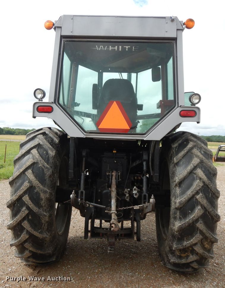 image for item HP9640 1977 White 2-105 Field Boss  tractor