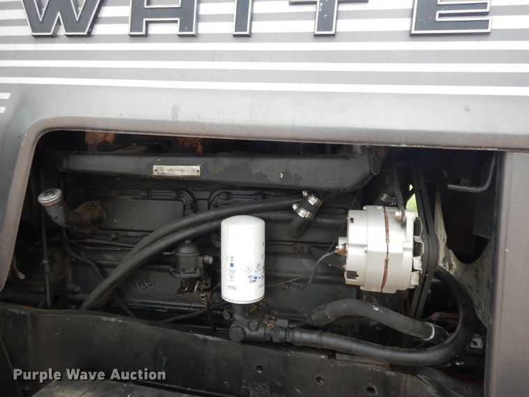 image for item HP9640 1977 White 2-105 Field Boss  tractor