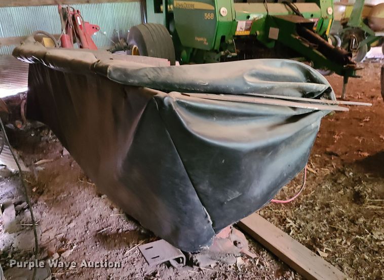 image for item IC9776 New Holland H6750  disc mower