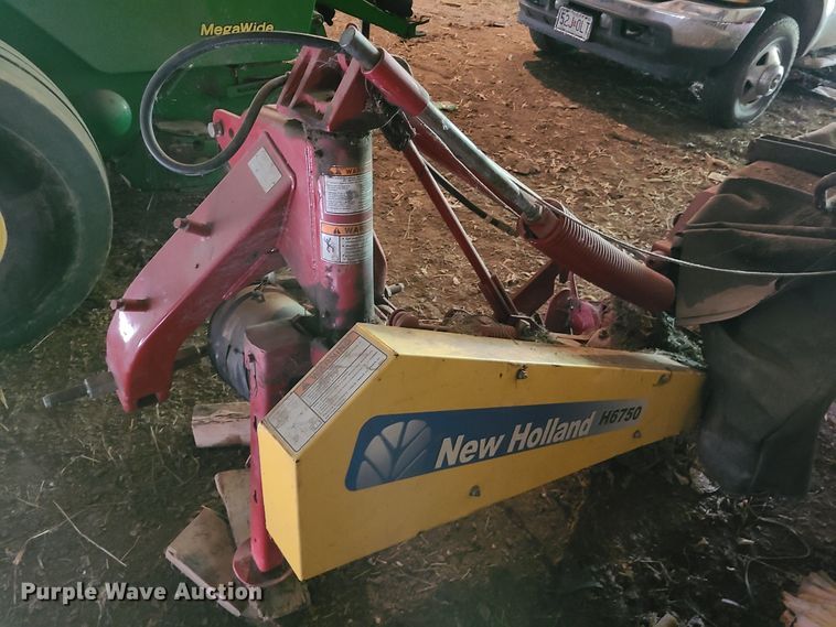 image for item IC9776 New Holland H6750  disc mower