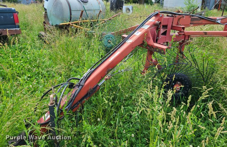 image for item IC9781 H&S BF124C  Hi-Capacity hay rake