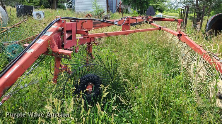 image for item IC9781 H&S BF124C  Hi-Capacity hay rake