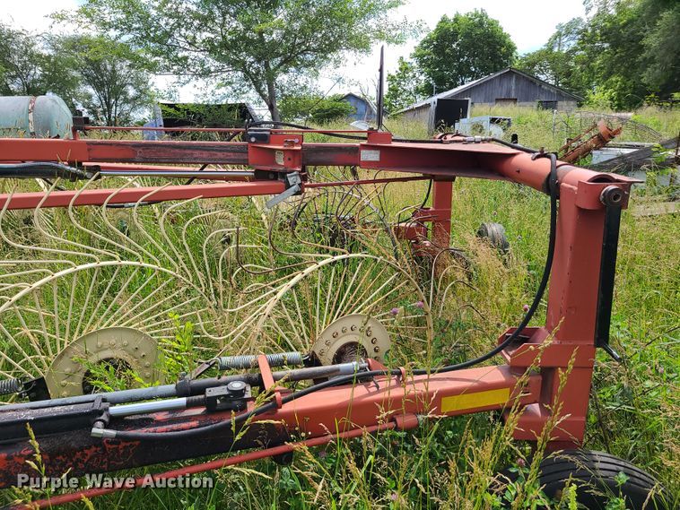 image for item IC9781 H&S BF124C  Hi-Capacity hay rake