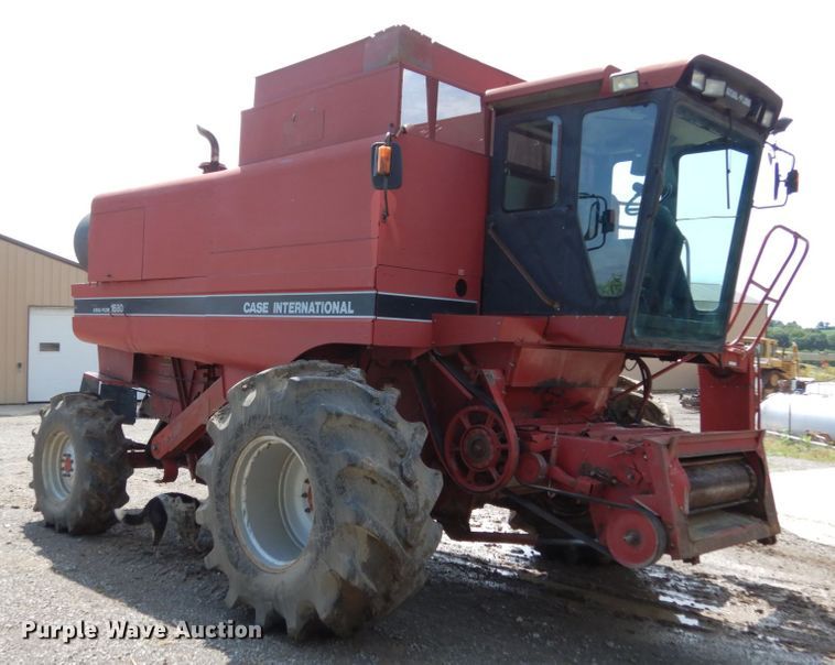 image for item II9552 1991 Case IH 1680  Axial-Flow RWA combine