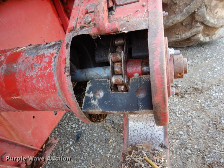 image for item II9552 1991 Case IH 1680  Axial-Flow RWA combine