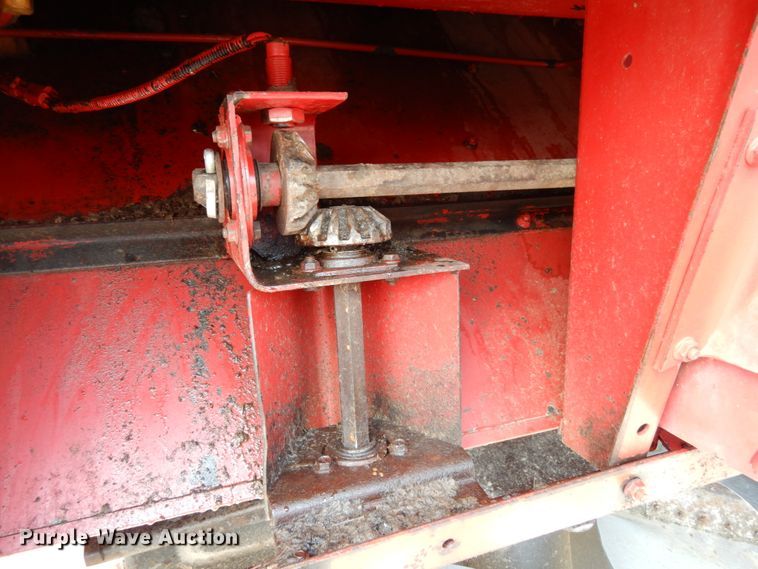 image for item II9552 1991 Case IH 1680  Axial-Flow RWA combine