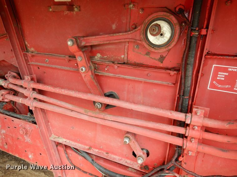 image for item II9552 1991 Case IH 1680  Axial-Flow RWA combine