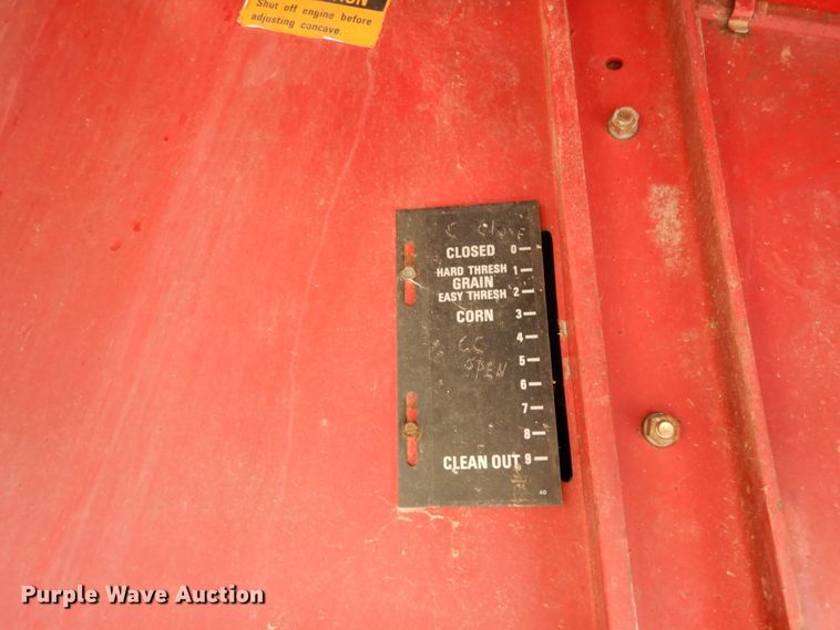 image for item II9552 1991 Case IH 1680  Axial-Flow RWA combine