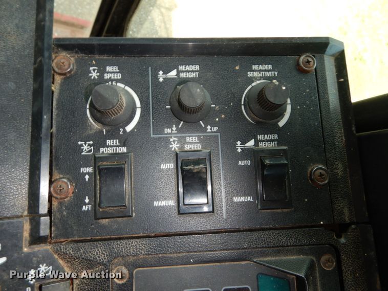 image for item II9552 1991 Case IH 1680  Axial-Flow RWA combine