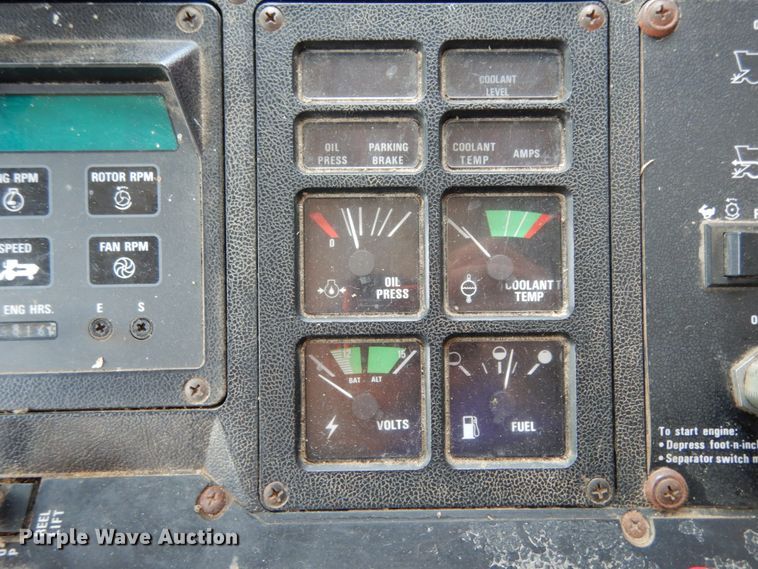 image for item II9552 1991 Case IH 1680  Axial-Flow RWA combine