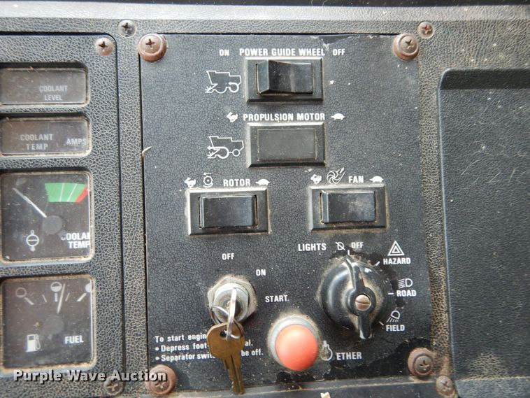 image for item II9552 1991 Case IH 1680  Axial-Flow RWA combine