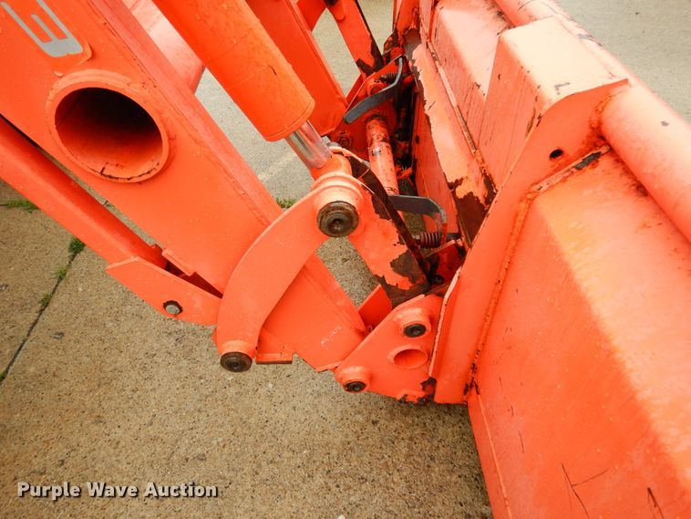 image for item II9566 2010 Kubota M135X  HFWD tractor