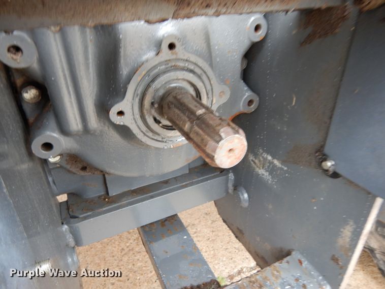 image for item II9566 2010 Kubota M135X  HFWD tractor