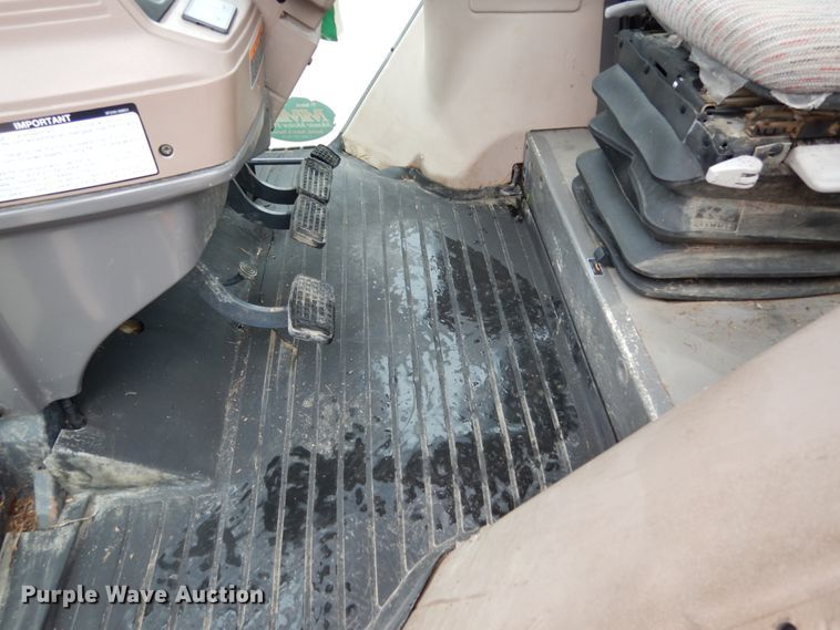 image for item II9566 2010 Kubota M135X  HFWD tractor