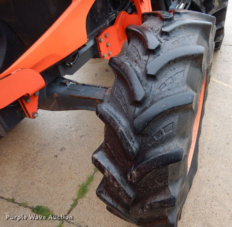 image for item II9566 2010 Kubota M135X  HFWD tractor